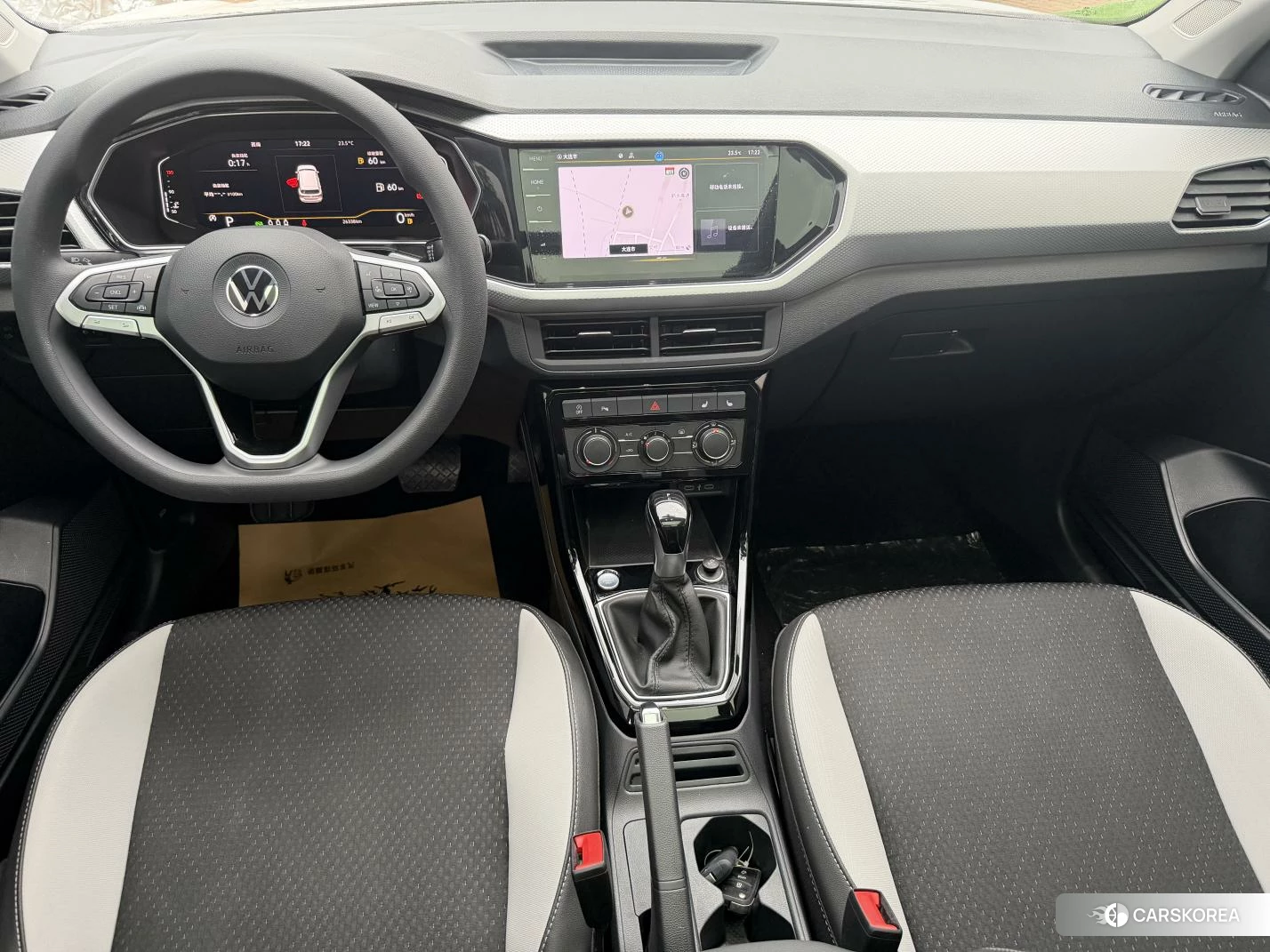 Volkswagen Exploring the shadow id 4405958 из Китая 13