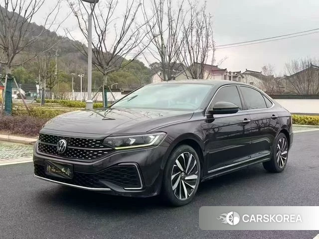 Volkswagen Passat id 4278587 из Китая 9