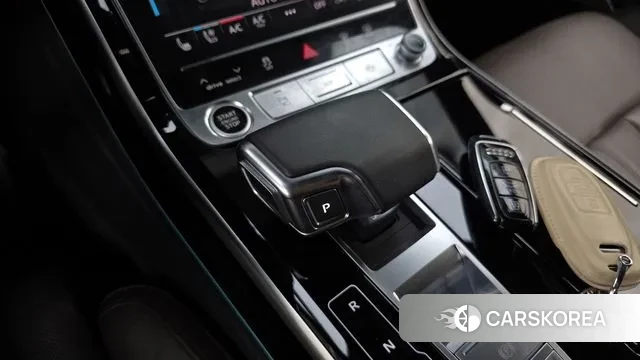 Audi A8 (D5) id 3053894 из Кореи 19