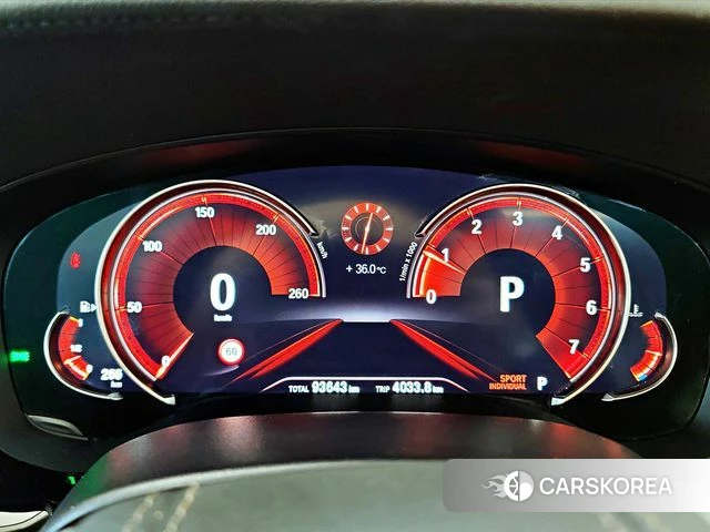 BMW 5 Series (G30) id 4577175 из Кореи 19