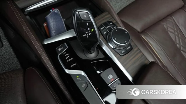 BMW 5 Series (G30) id 4250660 из Кореи 19
