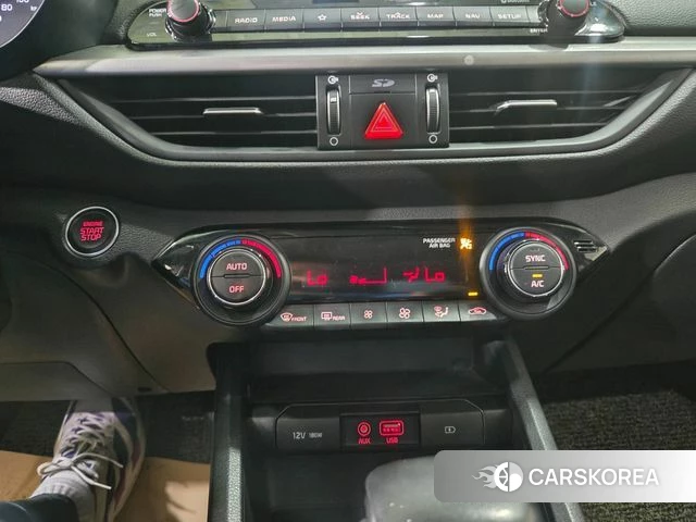 Kia Come New K3 id 3853840 из Кореи 16