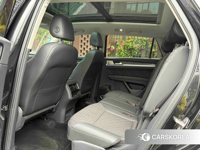 Volkswagen Tourang id 4236331 из Китая 17