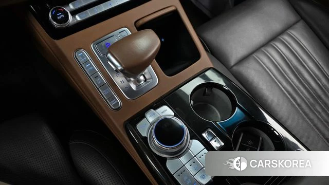 Genesis G90 id 4610006 из Кореи 19