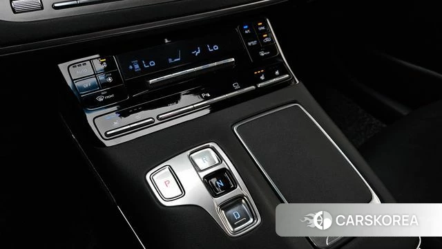 Hyundai The New Grandeur IG Hybrid id 3923944 из Кореи 19