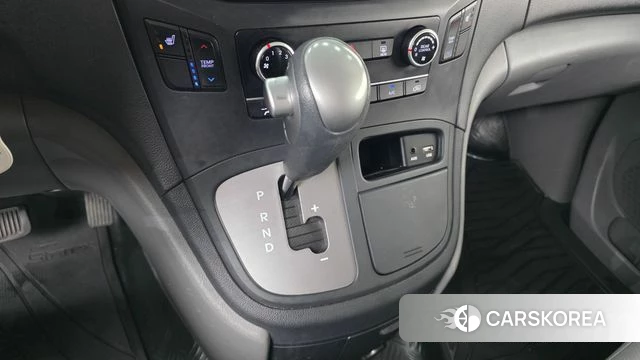 Hyundai The New Grand Starex id 4557735 из Кореи 19