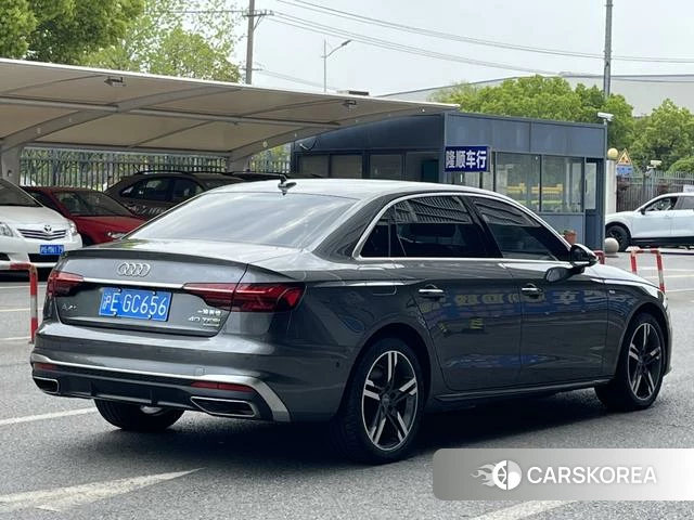 Audi A4L id 4240374 из Китая 14