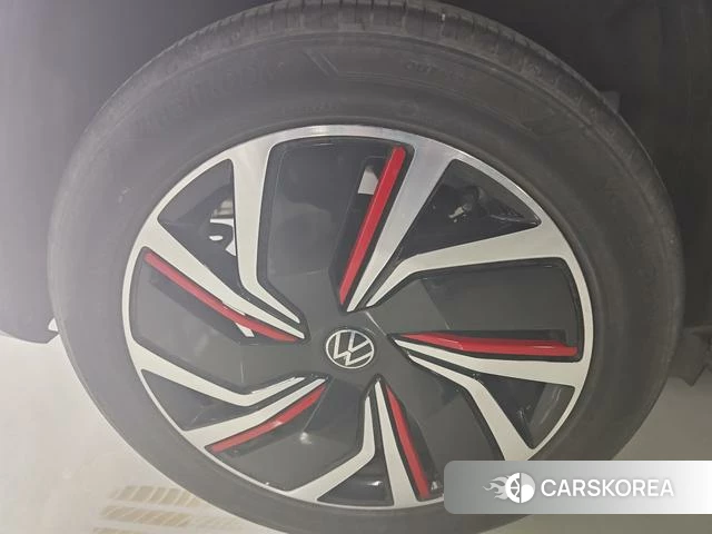 Volkswagen Tuyue id 4261236 из Китая 9