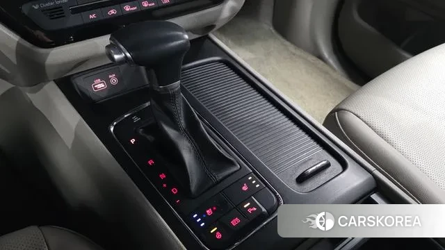 Kia All New Carnival id 3703923 из Кореи 19