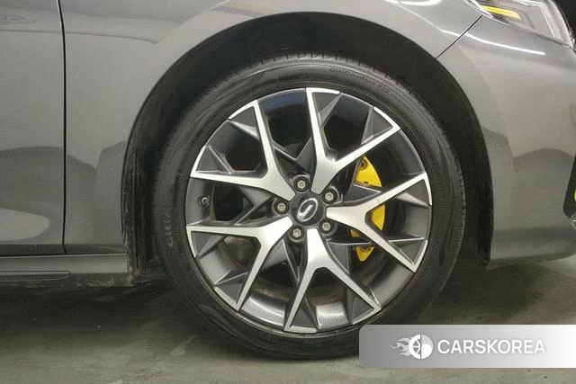 GAC Trumpchi Shadow Leopard id 3781999 из Китая 16