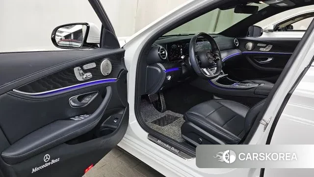 Mercedes-Benz E-Class W213 id 3629845 из Кореи 19