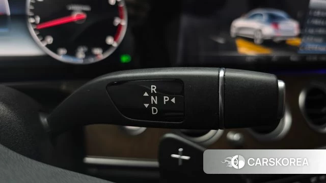 Mercedes-Benz E-Class W213 id 4873108 из Кореи 31