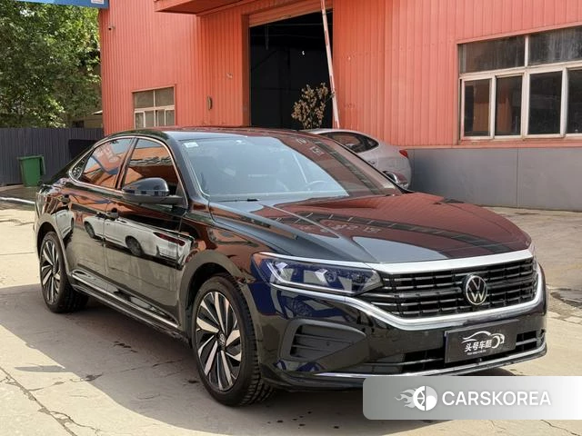 Volkswagen Passat id 4260434 из Китая 9