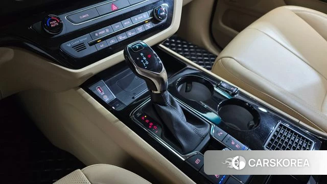 Kia The New Carnival id 4770631 из Кореи 32