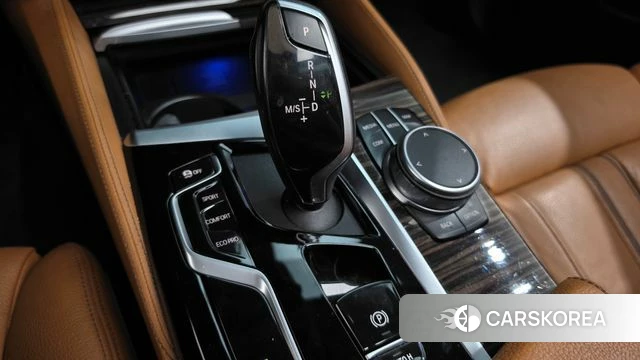 BMW 5 Series (G30) id 4849295 из Кореи 33
