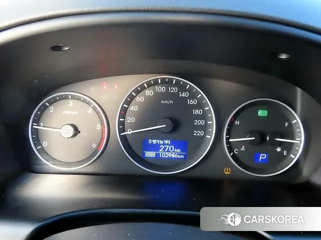 Hyundai The New Grand Starex id 3627182 из Кореи 17