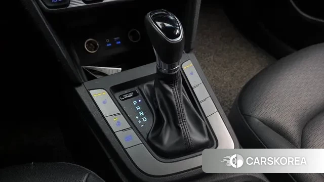 Hyundai The New Avante AD id 3728326 из Кореи 19