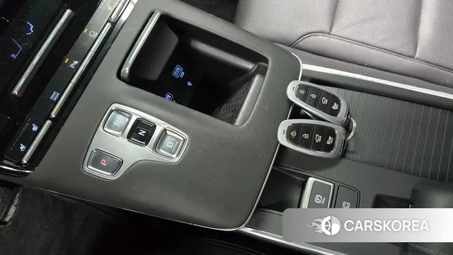 Hyundai The New Grandeur IG id 3421879 из Кореи 19