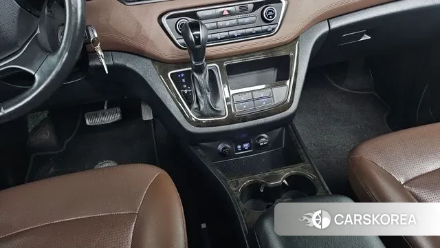 Hyundai The New Grand Starex id 3449722 из Кореи 19