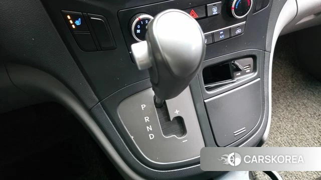 Hyundai The New Grand Starex id 4698836 из Кореи 29