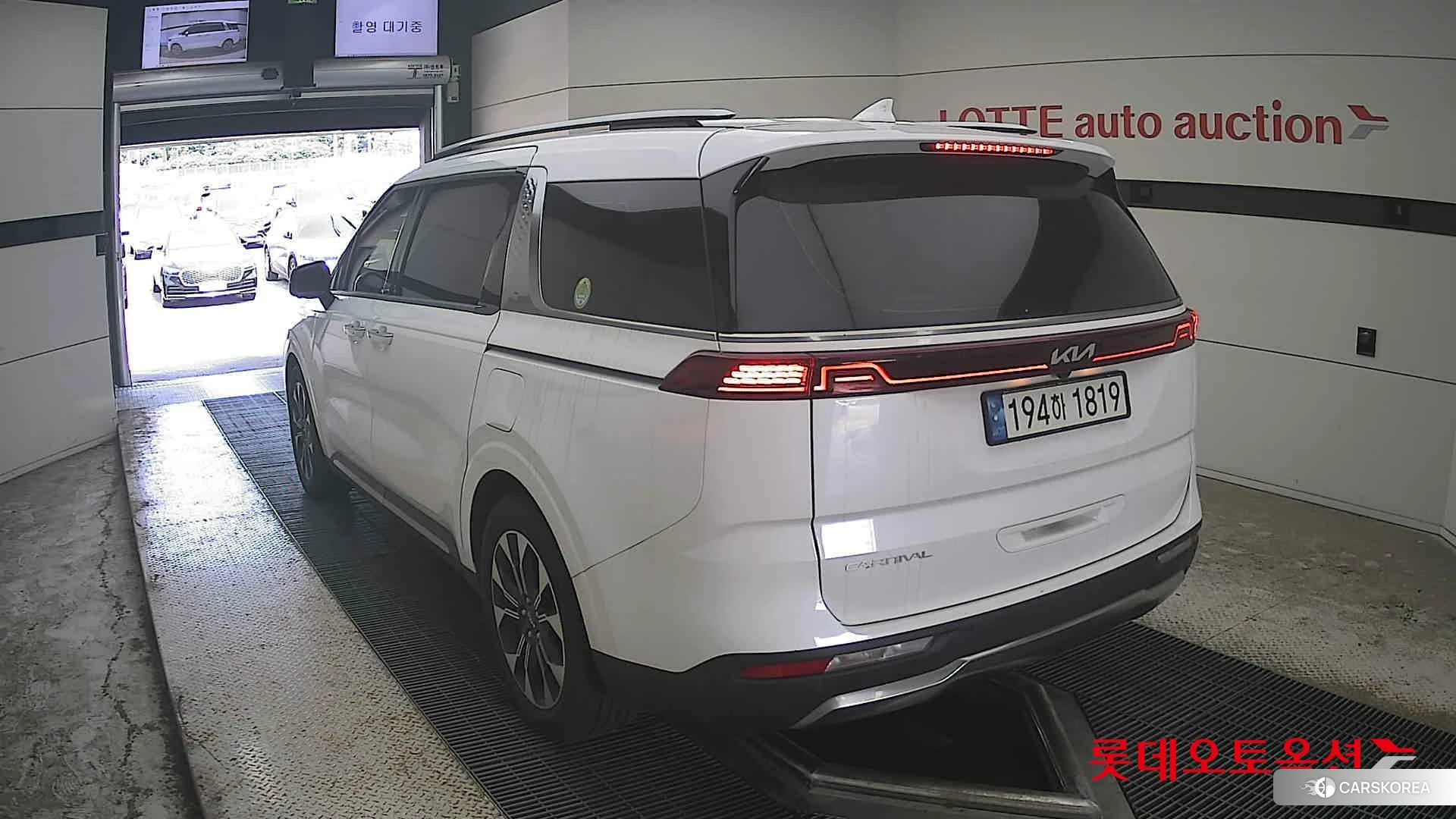 Kia Carnival id 4664316 из Кореи 37