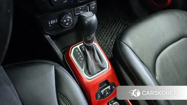 Jeep Renegade id 2941374 из Кореи 19