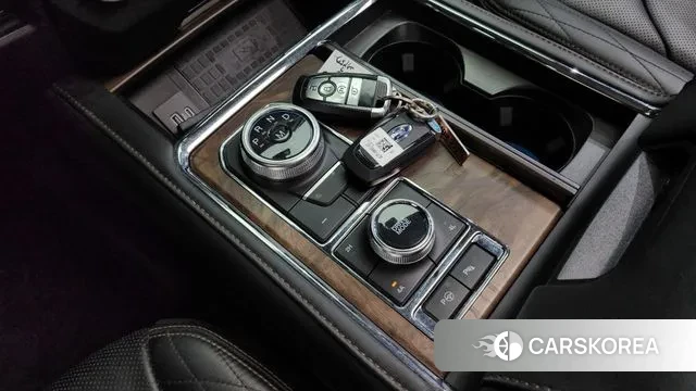 Ford Expeditation id 3765323 из Кореи 19