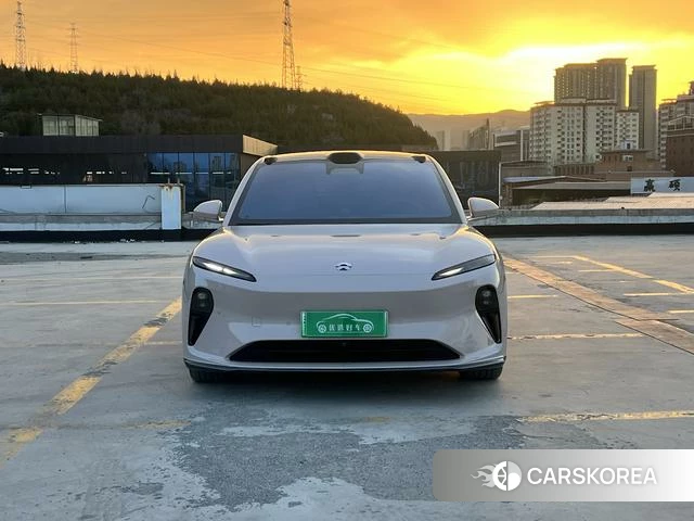 Weilai ET5 id 3882355 из Китая 9