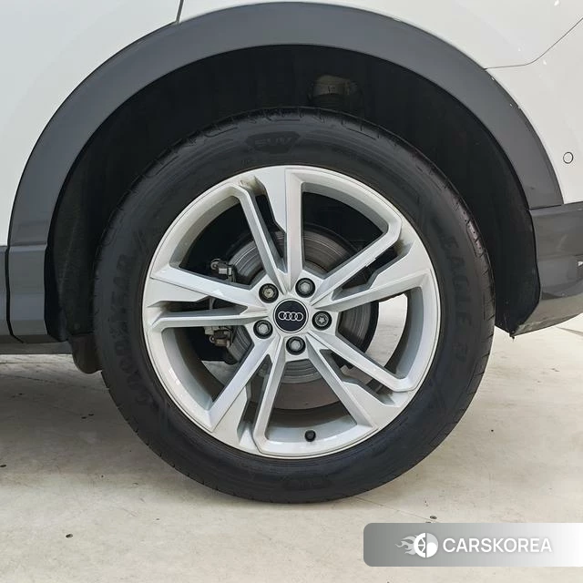 Audi Q3 id 4279077 из Китая 17