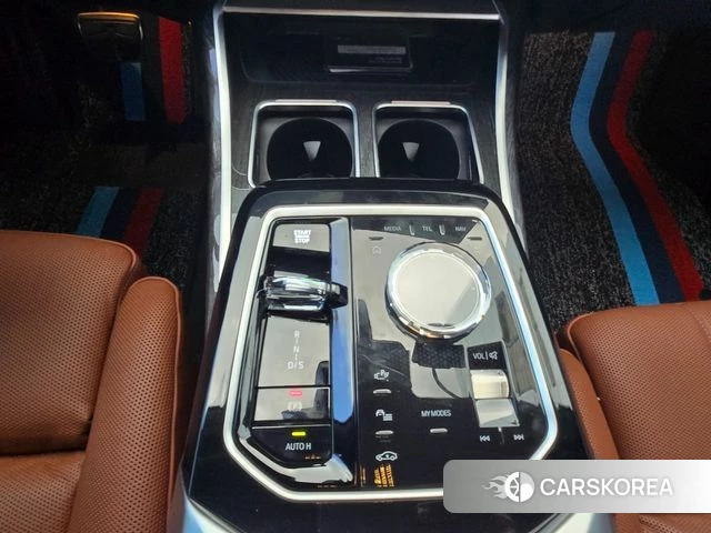 BMW 7 Series (G70) id 4879414 из Кореи 19