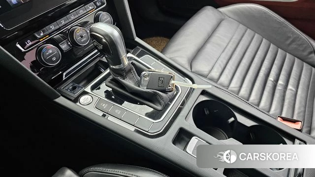 Volkswagen Passat GT (B8) id 4188656 из Кореи 30