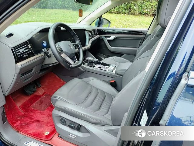 Volkswagen Touareg id 4277356 из Китая 10