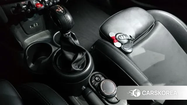 Mini Cooper id 3748678 из Кореи 19