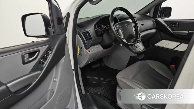 Hyundai The New Grand Starex id 4435715 из Кореи 30
