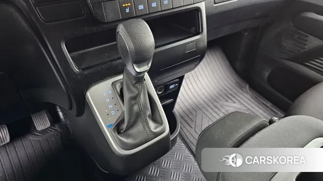 Hyundai Staria id 3487727 из Кореи 19