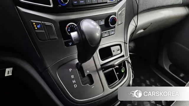 Hyundai The New Grand Starex id 3484707 из Кореи 19