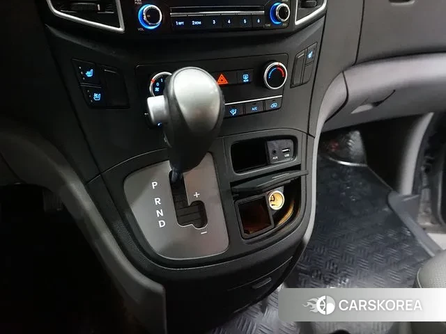 Hyundai The New Grand Starex id 2985763 из Кореи 19