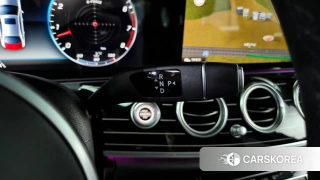 Mercedes-Benz E-Class W213 id 3924196 из Кореи 19