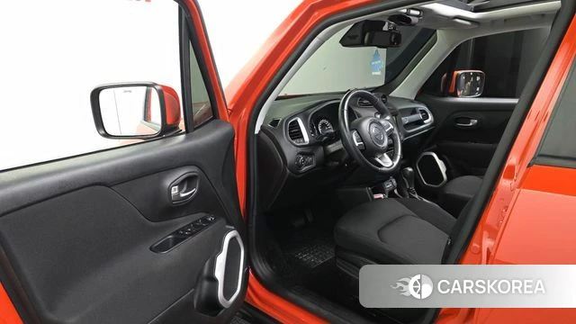 Jeep Renegade id 4377337 из Кореи 29