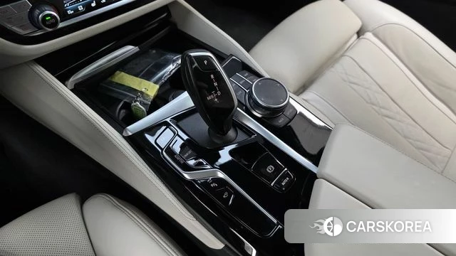 BMW 5 Series (G30) id 4701568 из Кореи 34