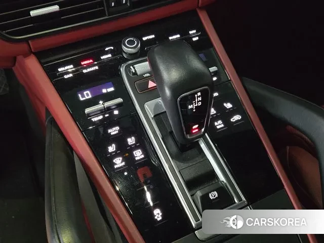 Porsche Cayenne (PO536) id 3269632 из Кореи 16