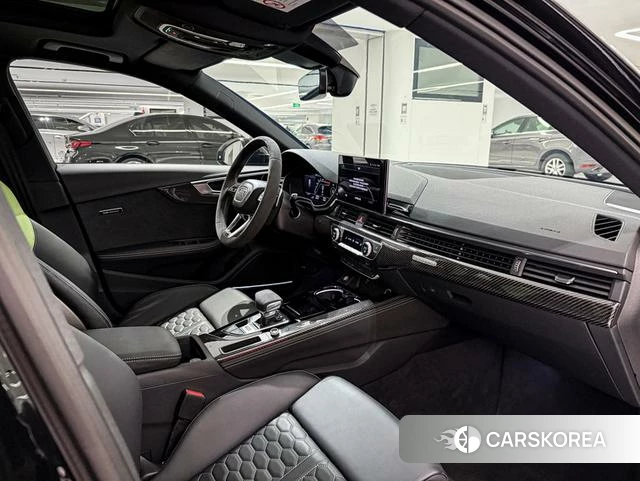 Audi RS 4 id 4274322 из Китая 23