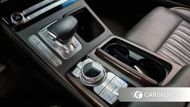 Genesis G90 id 2902639 из Кореи 19