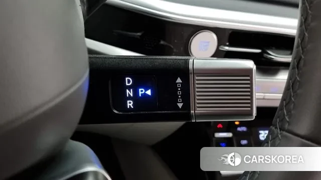 Hyundai Grandeur (GN7) id 3246220 из Кореи 19