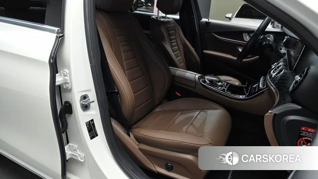 Mercedes-Benz E-Class W213 id 3853457 из Кореи 19