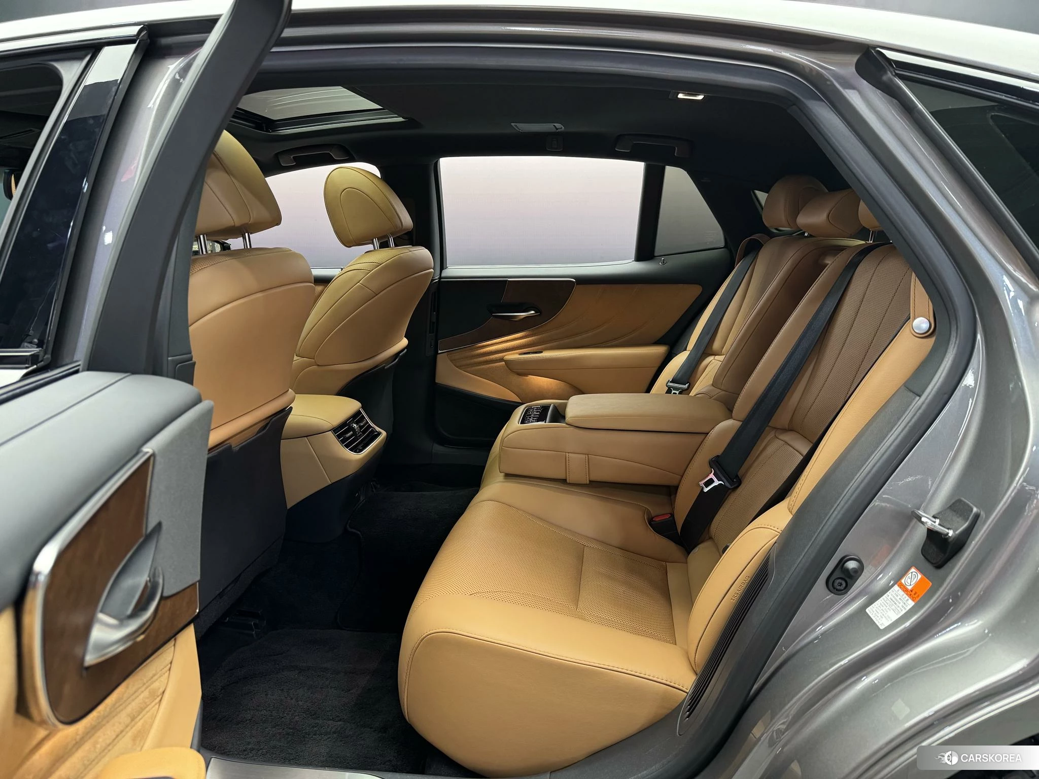 Lexus LS id 4474018 из Китая 9