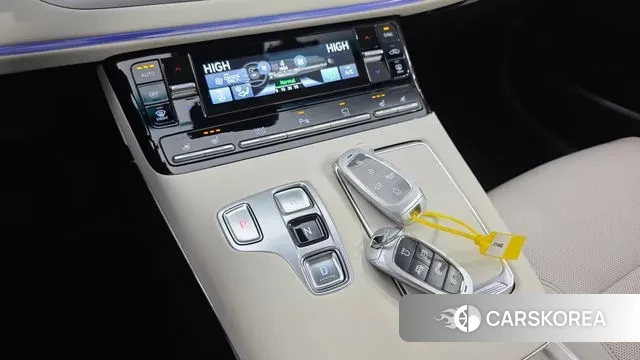 Hyundai The New Grandeur IG Hybrid id 3323384 из Кореи 19