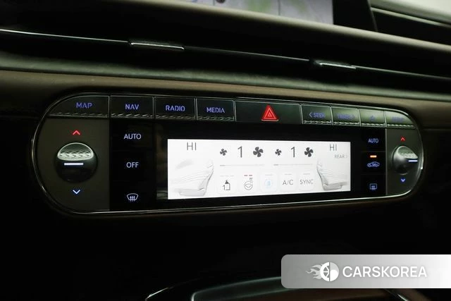 Genesis G90 (RS4) id 4500416 из Кореи 19