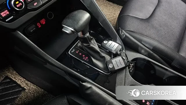 Kia Niro id 3193707 из Кореи 19