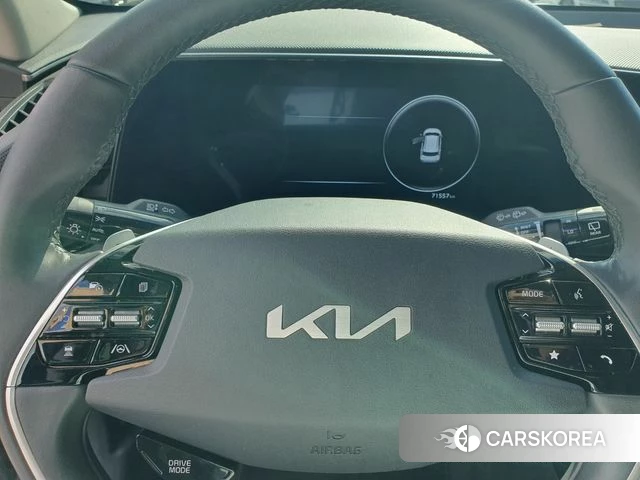 Kia Di Ol Nu Niro id 4645844 из Кореи 17